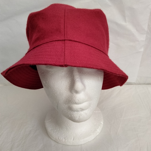 COACH Red Bucket Wool Hat Size M/L - Picture 5 of 12
